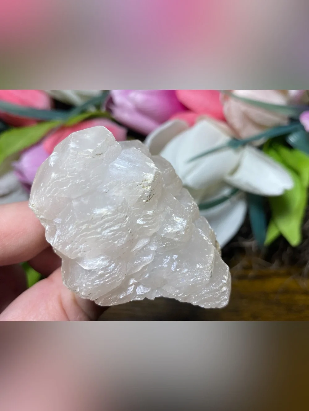 Layered Mangano Calcite
